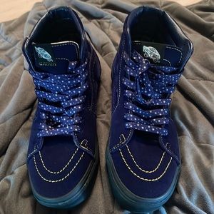 Limited Edition Mikey Mouse Vans Sneakers Sz7 Mens & 9Wmns